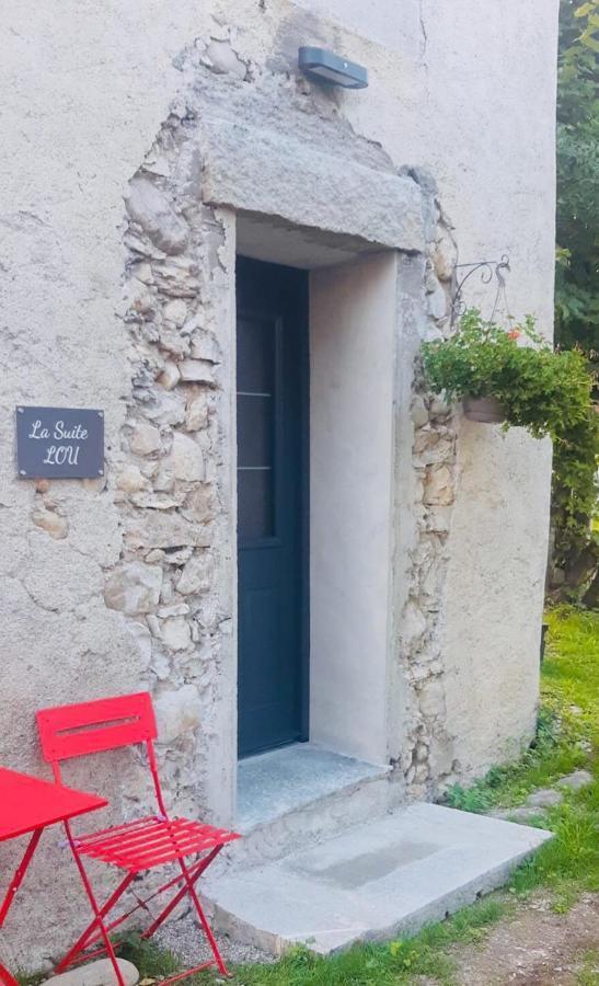 La Suite Lou Le Noyer  Exteriör bild
