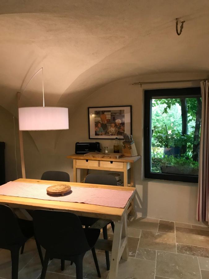 La Suite Lou Le Noyer  Exteriör bild
